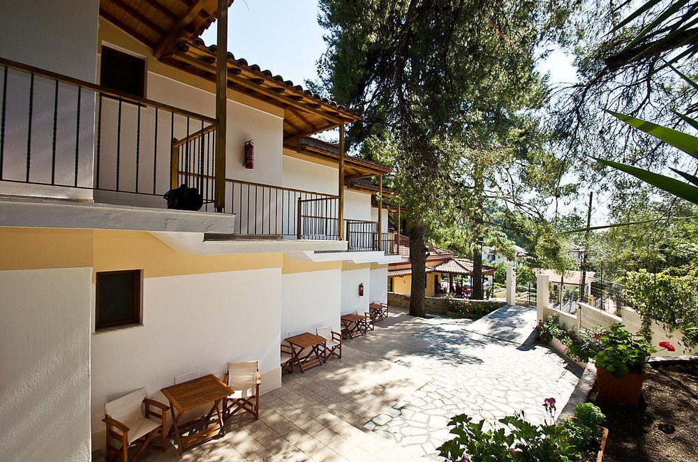 The Pine Trees Apart otel Agnontas Dış mekan fotoğraf