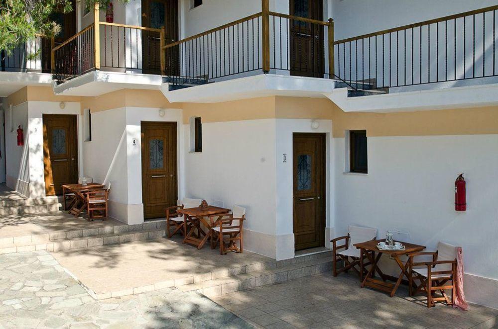 The Pine Trees Apart otel Agnontas Dış mekan fotoğraf