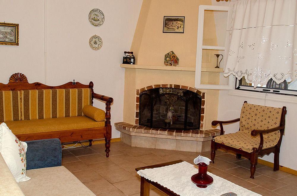 The Pine Trees Apart otel Agnontas Dış mekan fotoğraf